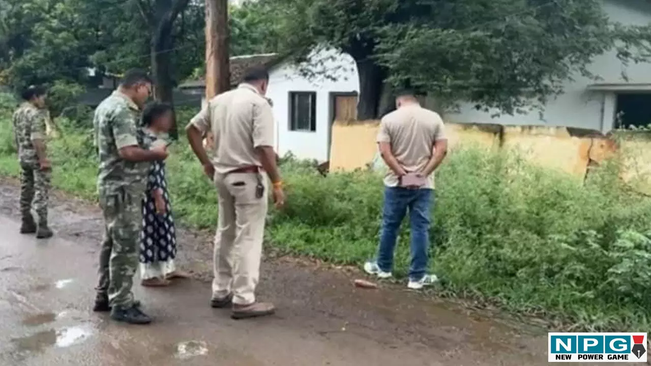 CG Crime News: पुराने आशिक ने ली नए प्रेमी की जान, प्रेमिका के सामने उतारा मौत के घाट CG Crime News: पुराने आशिक ने ली नए प्रेमी की जान, प्रेमिका के सामने उतारा मौत के घाट