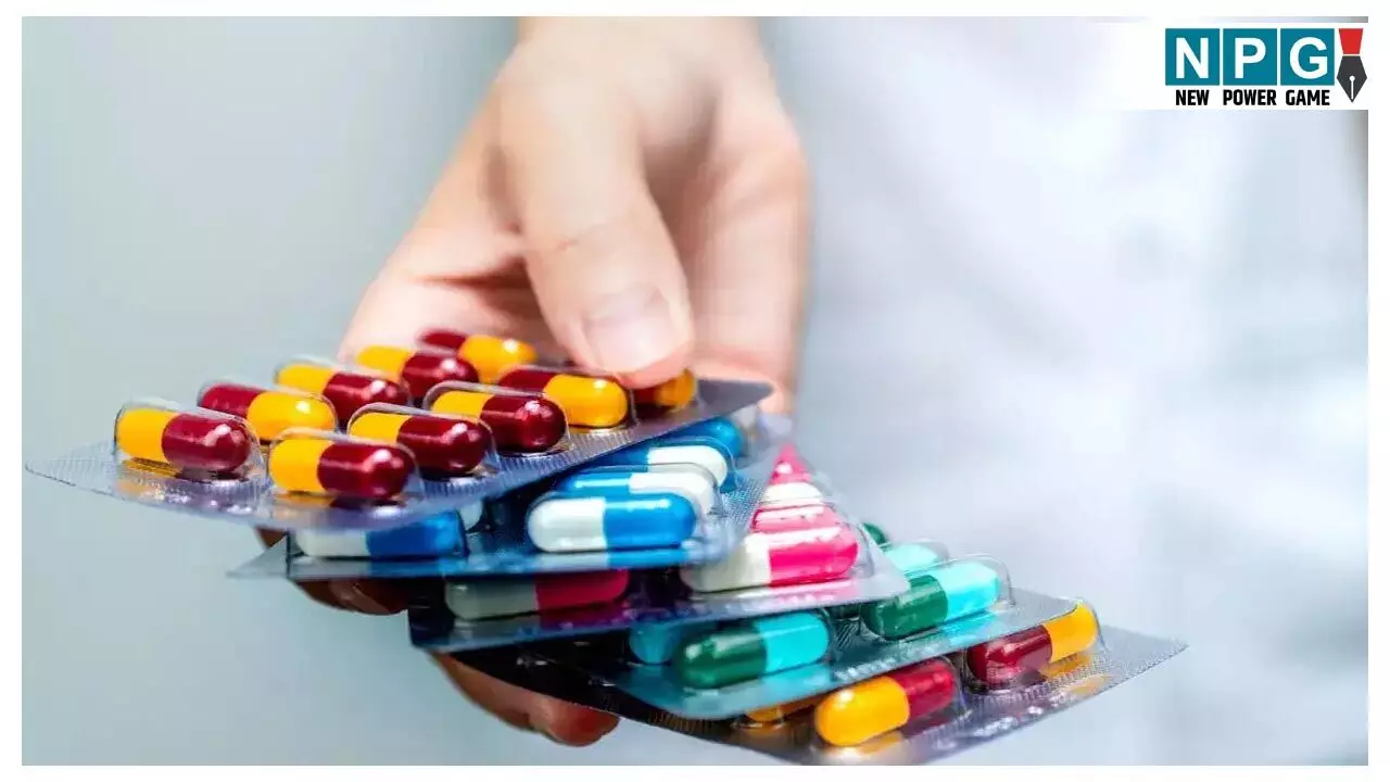 Medicine Ban News 2025: सरकार ने 15 दवाओं और कॉस्मेटिक प्रोडक्ट पर लगाईं रोक,