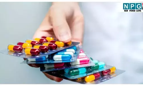 Medicine Ban News 2025: सरकार ने 15 दवाओं और कॉस्मेटिक प्रोडक्ट पर लगाईं रोक,