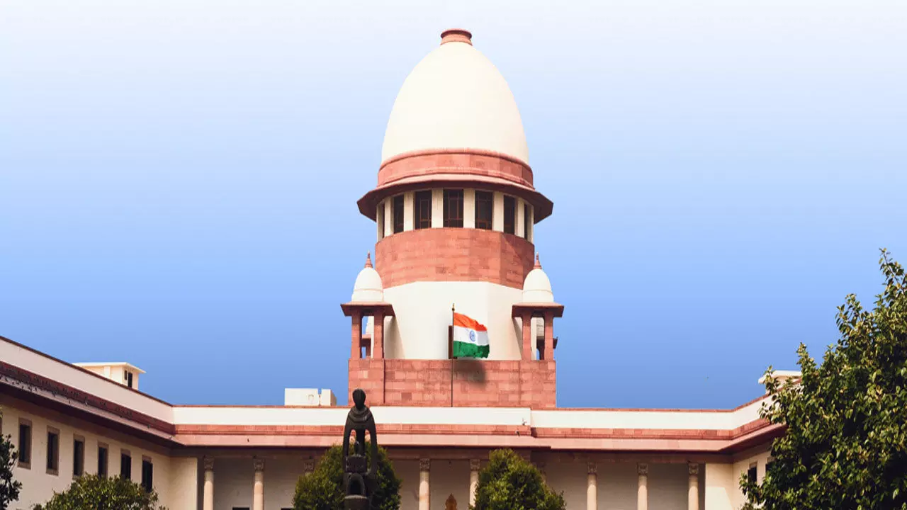 Supreme Court News: एक साल से केंद्रीय जेल में सजा काट रहे स्टूडेंट को सुप्रीम कोर्ट ने दिए रिहाई के निर्देश, पढ़िए पूरा मामला