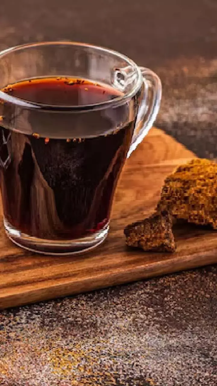 Gud Ki Chay Pine Ke Fayde: गुड़ की चाय के शानदार फायदे, जानें क्यों जरूर पीनी चाहिए!