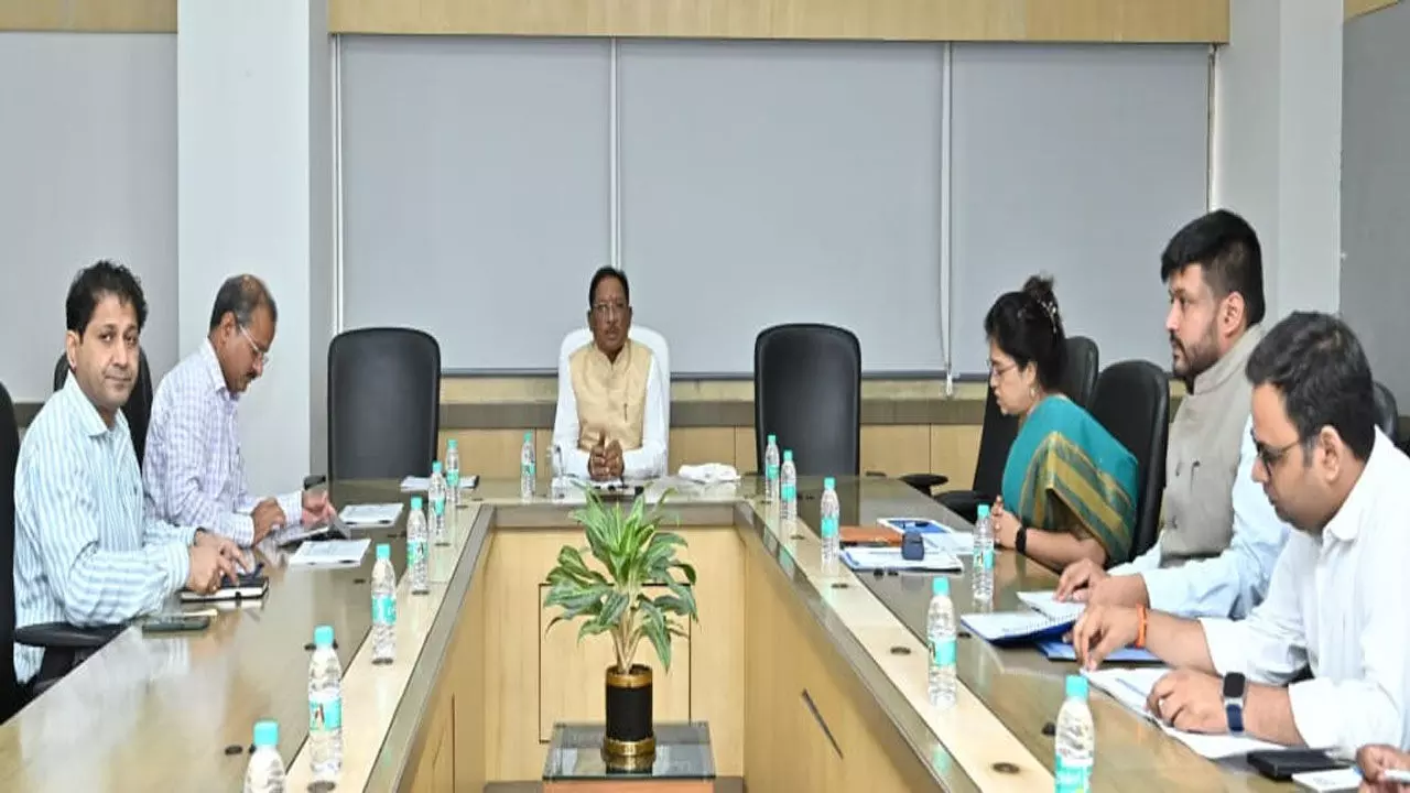 CG News: बस्तर से सरगुजा तक डिजिटल क्रांति का विस्तार, 5000 मोबाइल टावर का लक्ष्य, CM विष्णु देव साय का विजन-विकसित छत्तीसगढ़ 2047 के लक्ष्यों को पूर्ण करना