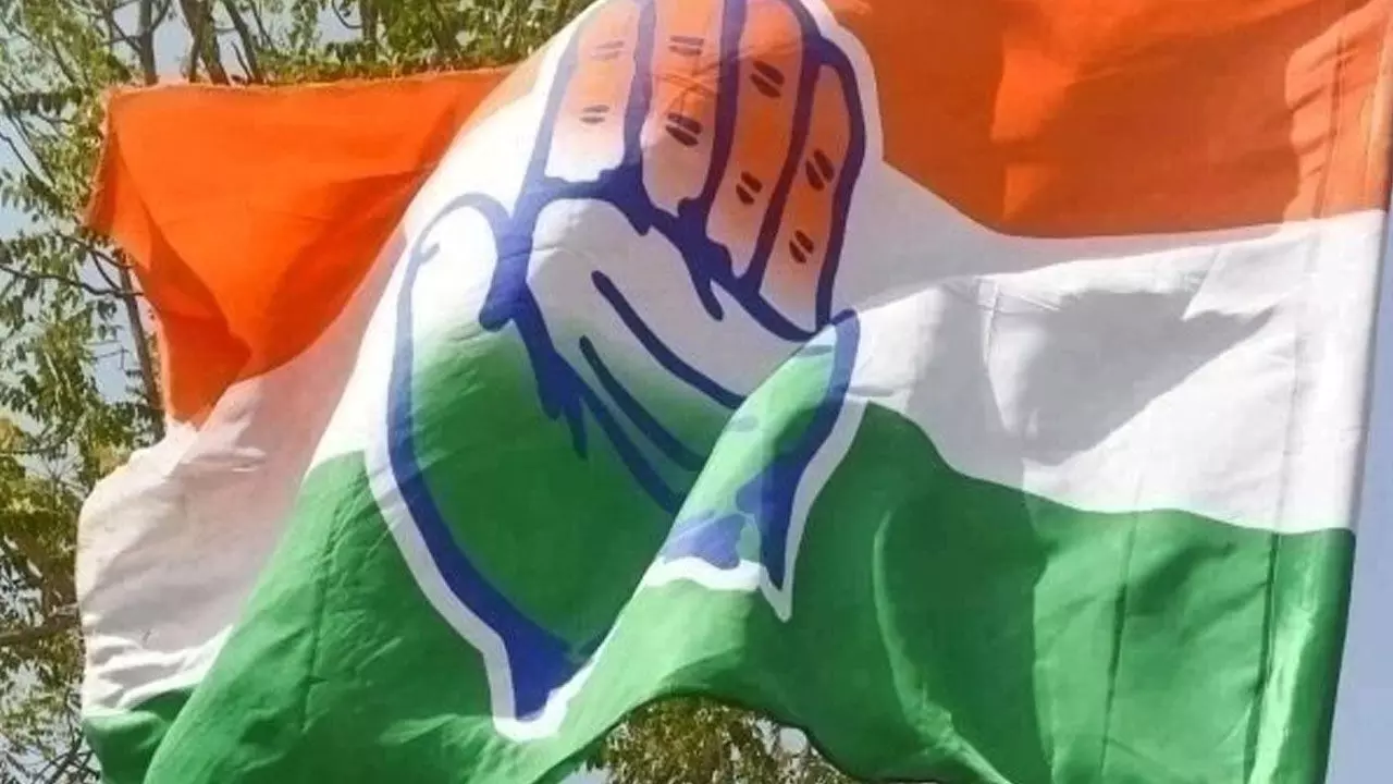 CG Politics: ऐसी सियासत, बारिश से न्यायधानी बेहाल, जनता के मसले छोड़ कर सियासत की खेती कर रहे कांग्रेसी