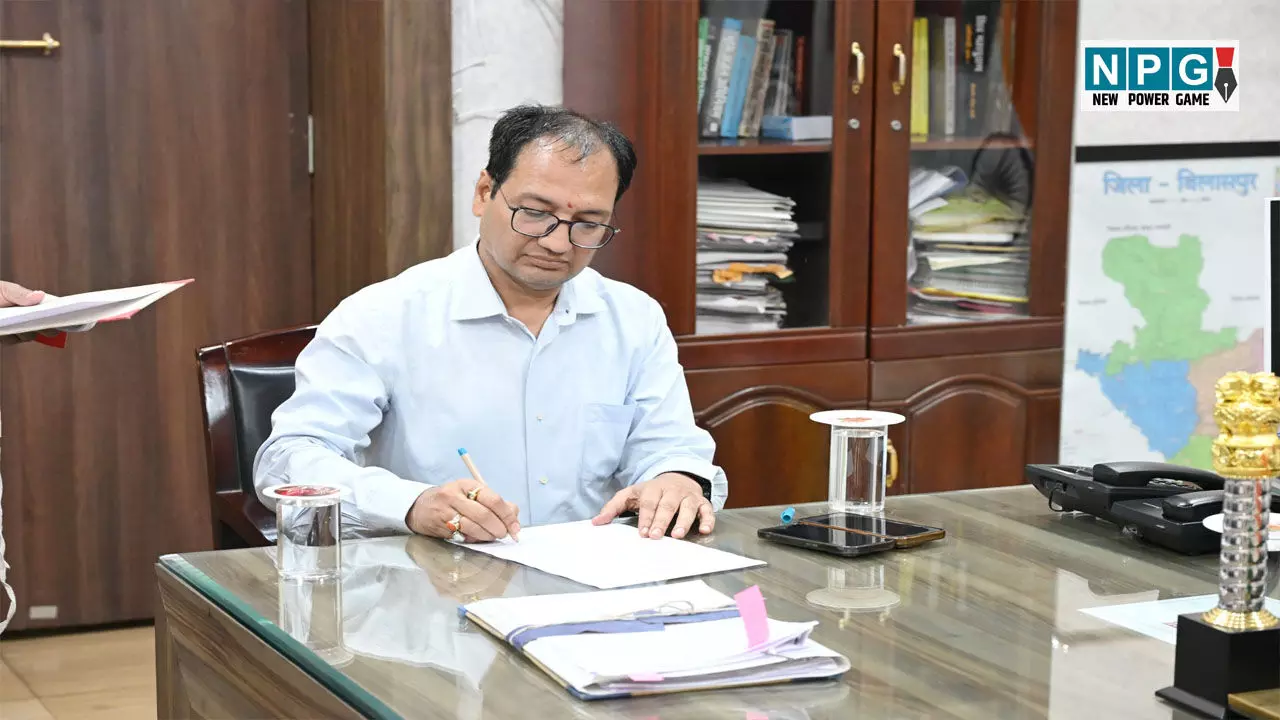 CG news: कलेक्टर  की घोषणा: 10वीं और 12 वीं में शत प्रतिशत रिजल्ट वाले स्कूलों को मिलेंगे 2 लाख रुपए