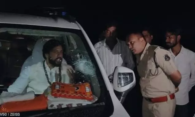 Guru Khuswant Sahib: बीजेपी विधायक पर हमला, गुरू खुशवंत साहेब की चलती गाड़ी पर पथराव...हडकंप, पुलिस जाँच में जुटी