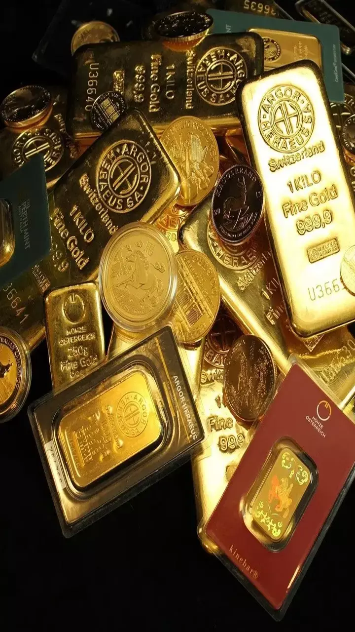 Gold Silver Price Today: फिर चढ़ा सोने का दाम, चांदी ने भी बनाया नया रिकॉर्ड जानें आज के ताजा रेट