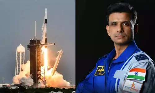 Shubhanshu Shukla Space Return: शुभांशु शुक्ल ने रचा इतिहास! 18 दिन अंतरिक्ष में बिताकर लौटे धरती पर, जानिए मिशन की पूरी कहानी