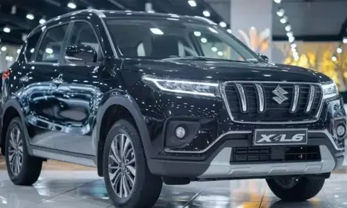 Maruti Suzuki XL6 2025: XL6 का नया अपडेट आया सामने, अब मिलेगी बेहतरीन सेफ्टी और एडवांस फीचर्स, कीमत में हुआ बदलाव, जानें क्यों खरीदना हो सकता है फायदेमंद।