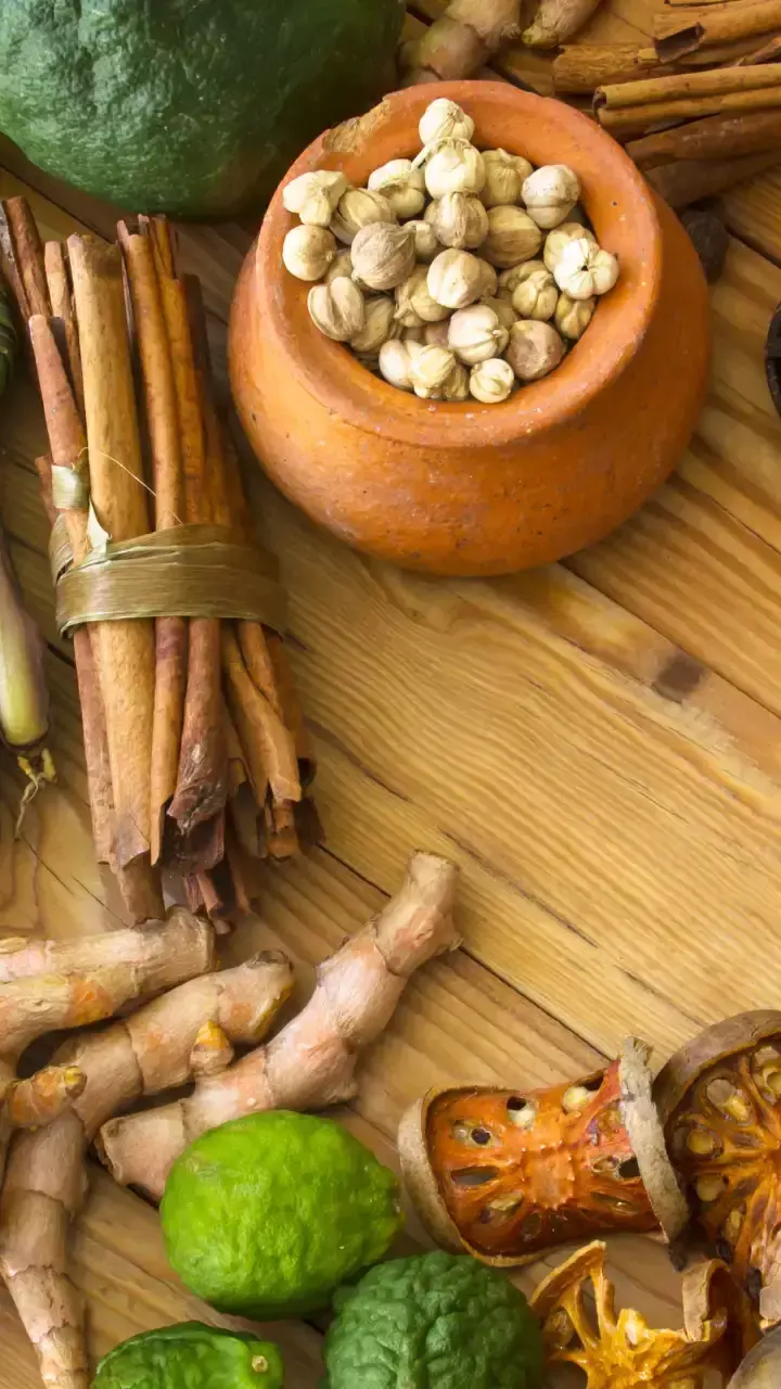 Bakayan Khane Ke Fayde: बकायन के लाभ सुनकर हो जाएंगे हैरान, जानिए इसके फायदे