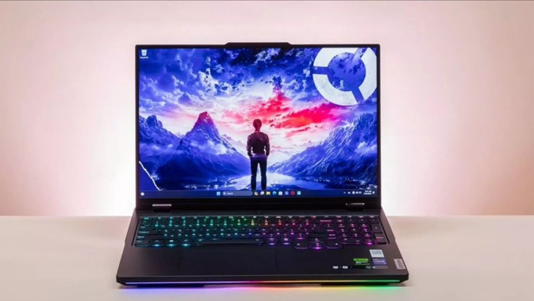 Lenovo का सबसे धाकड़ गेमिंग लैपटॉप लॉन्च! सिर्फ 30 मिनट में 70% चार्ज, Ryzen 7 और RTX 5050 के साथ जबरदस्त परफॉर्मेंस