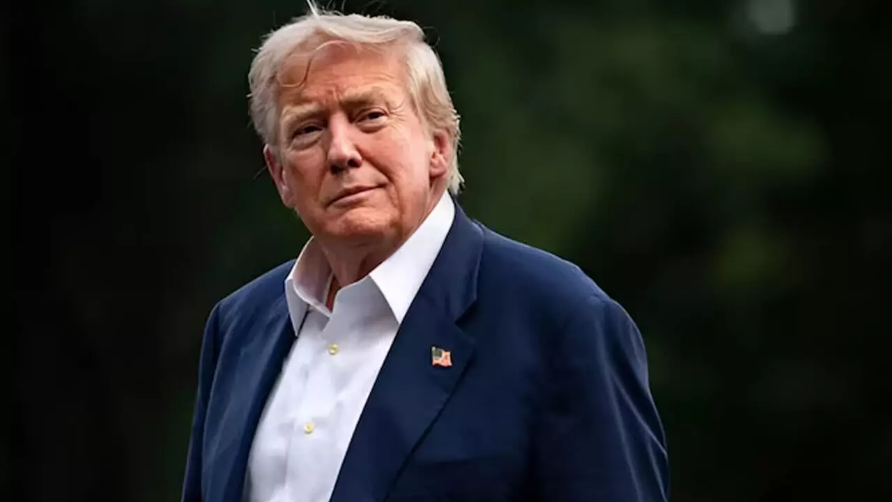 CG News: ट्रंप न करें ‘विश्व प्रेसिडेंट’ बनने की भूल: छत्तीसगढ़ सिविल सोसाइटी ने जताई ट्रंप की मानसिक स्थिति पर चिंता, नि:शुल्क इलाज का दिया प्रस्ताव