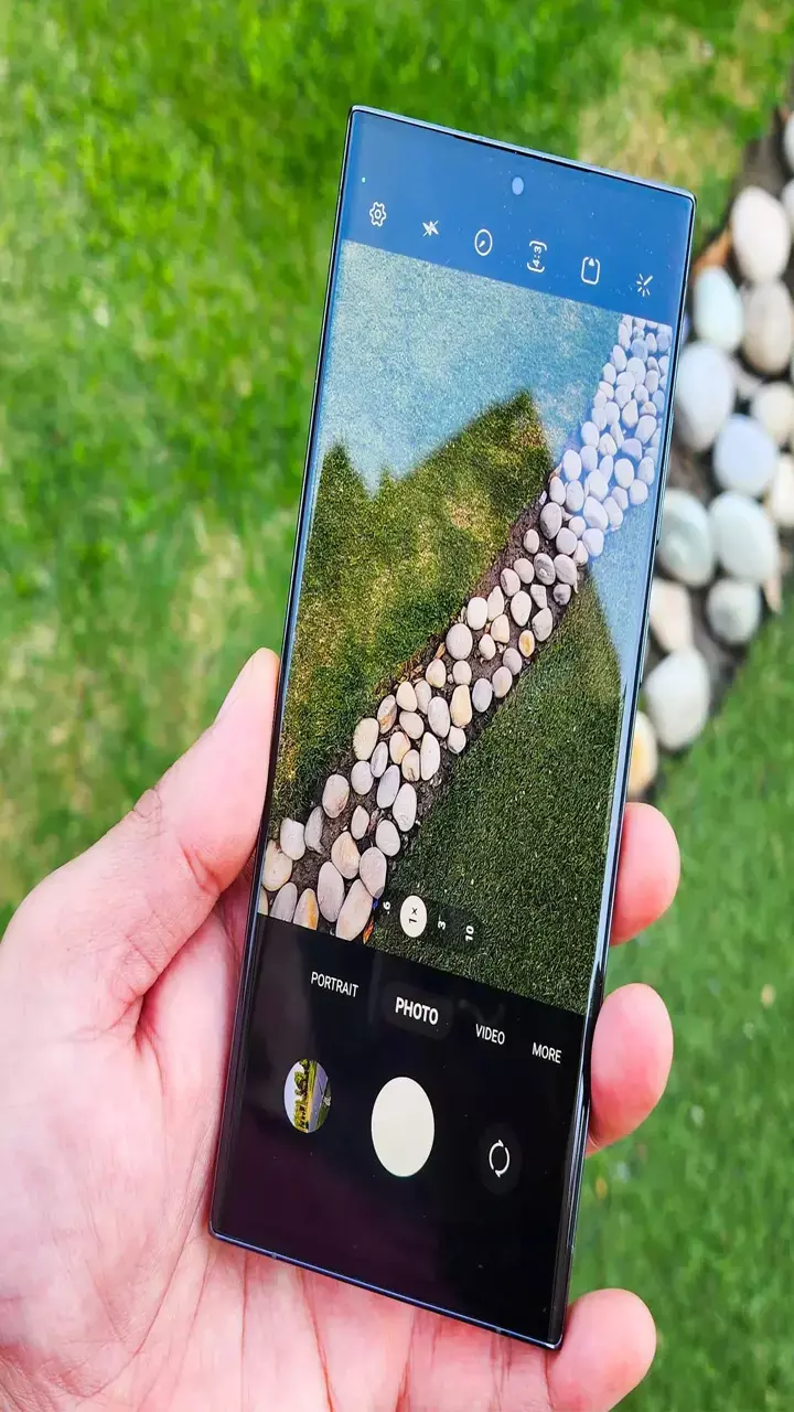 Infinix Hot 60i 5G: Infinix लॉन्च करेगा ये फोन, कम दाम में देगा बेहतरीन फीचर्स