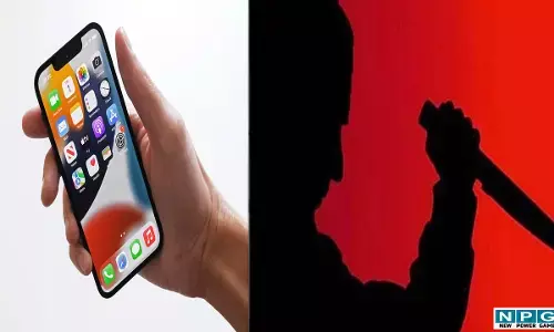 CG News: मोबाइल बना मौत का कारण, बीच बाजार में दोस्त ने ली दोस्त की जान, राखी से पहले बुझा घर का चिराग