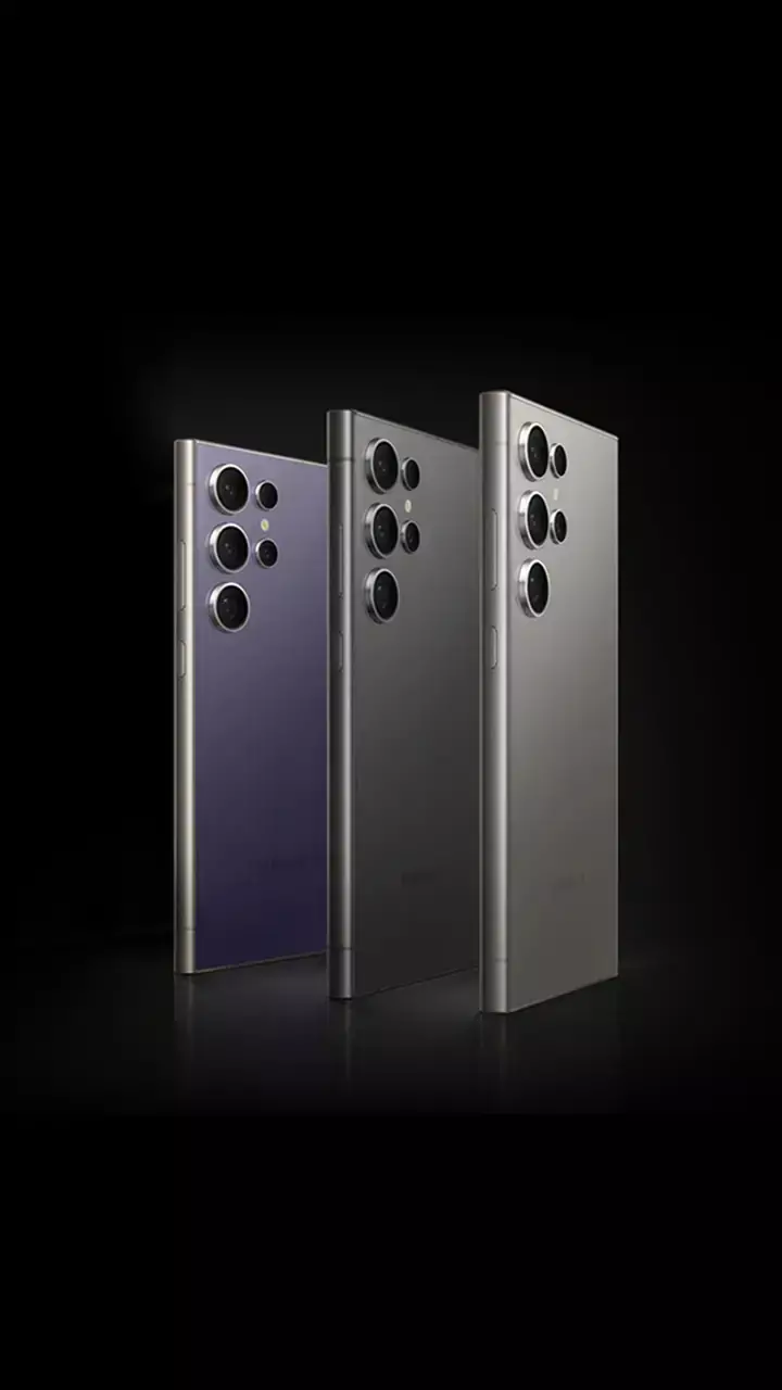 Samsung Galaxy S24 Ultra Price Drop: Samsung Galaxy S24 Ultra में धमाकेदार डील, लॉन्च प्राइस से आधी कीमत में मिल रहा फोन