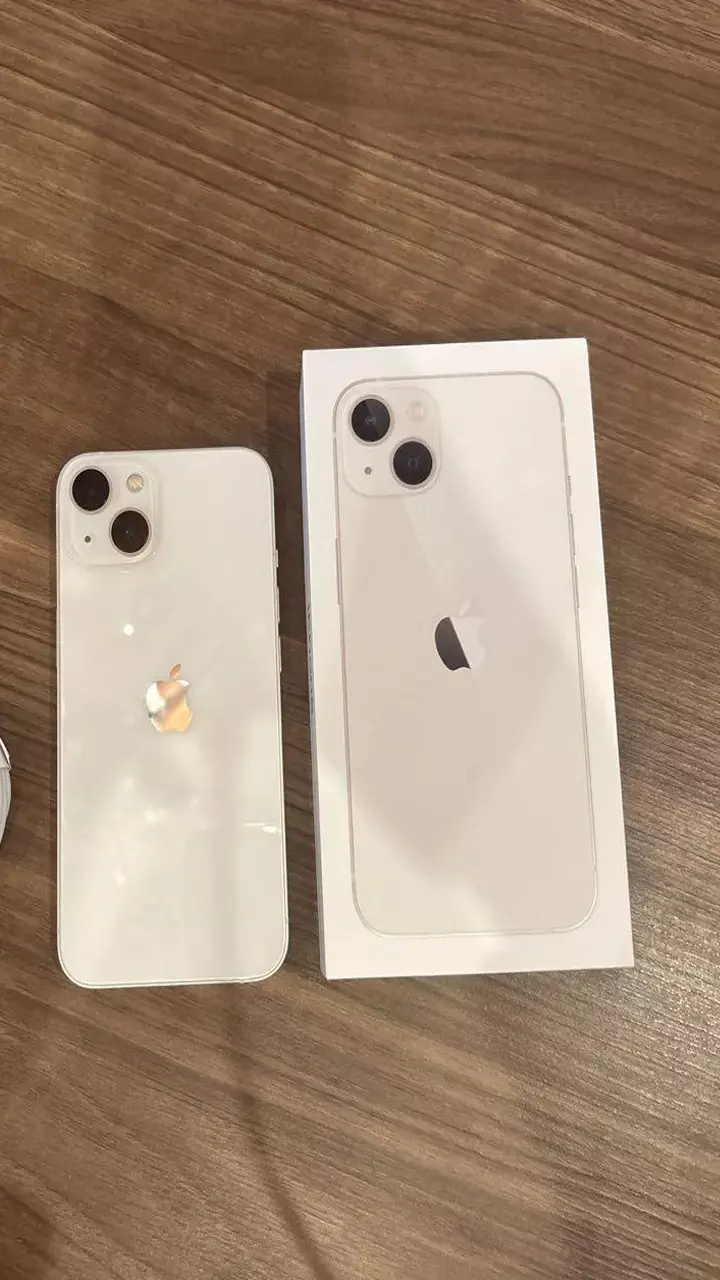 iPhone Offer:  iPhone में मिल रहा 37k तक का डिस्काउंट, इस शॉपिंग प्लेटफॉर्म पर चल रहा ऑफर