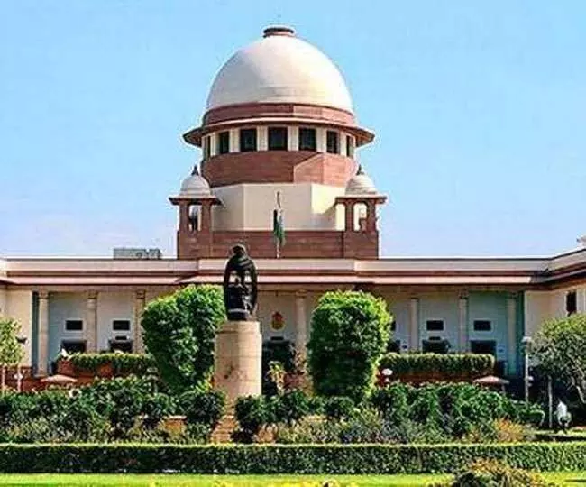 Supreme Court News : अनुकंपा नियुक्ति के खिलाफ BSNL ने दायर की याचिका, नाराज सुप्रीम कोर्ट ने लगाया एक लाख रुपये का जुर्माना, पढ़िए सुप्रीम कोर्ट ने क्या कहा ?