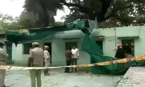 Nizamuddin News : दरगाह शरीफ पत्ते शाह के हुजरे की छत का हिस्सा गिरा, 5 लोगों की मौत