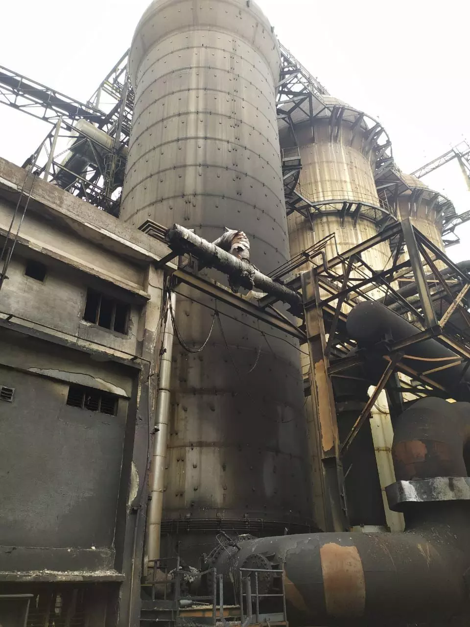 CG NEWS : भिलाई स्टील प्लांट में अचानक लगी आग...ब्लास्ट फर्नेस-8 में वेस्ट कैचर में अचानक हुआ धमाका, दमकल की टीम ने कड़ी मशक्कत के बाद आग पर पाया काबू