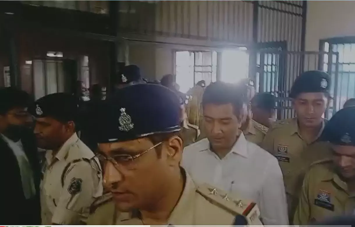 CG News: पूर्व सीएम के बेटे चैतन्य बघेल की 61.20 करोड़ की संपति कुर्क, ईडी ने जारी किया प्रेसनोट, पढ़ें क्या कुछ लिखा हैं...