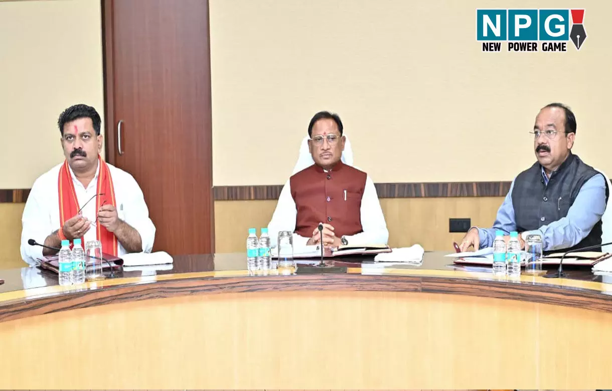 CG Cabinet: मुख्यमंत्री की अध्यक्षता में कैबिनेट की बैठक शुरू, महत्वपूर्ण फैसलों पर लगेगी मुहर, देखें Photo...