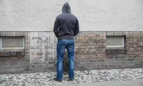 UP News : देवस्थल पर रोडवेज कर्मचारी ने किया कुछ ऐसा की सुनकर हो जायेंगे शर्मसार... आखिर हो गया विवाद