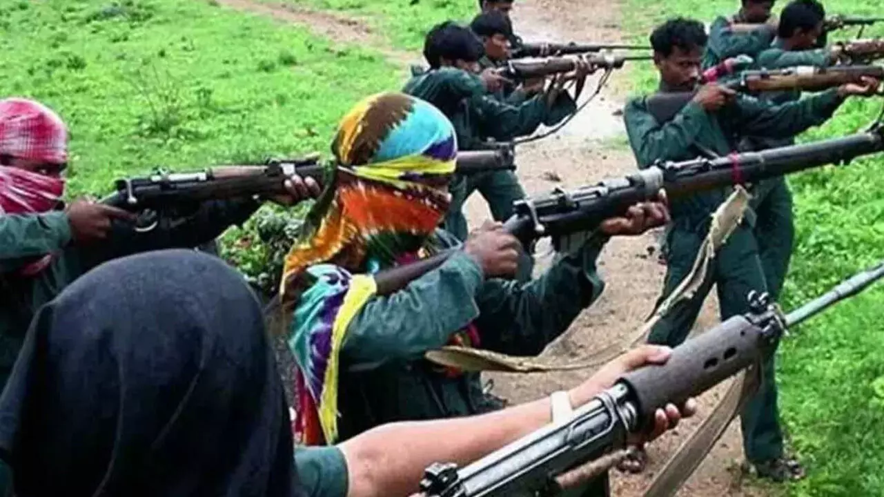 CG News: माओवादी गतिविधि में शामिल शिक्षक की जमानत याचिका खारिज: मतदान दल पर आईईडी ब्लास्ट करने का आरोप