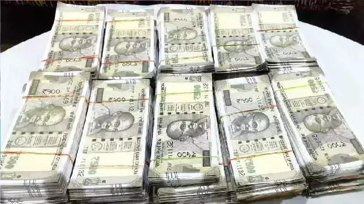 Ranchi News : बस से दो करोड़ रुपये के जाली नोट बरामद, रांची में खपाने की थी योजना