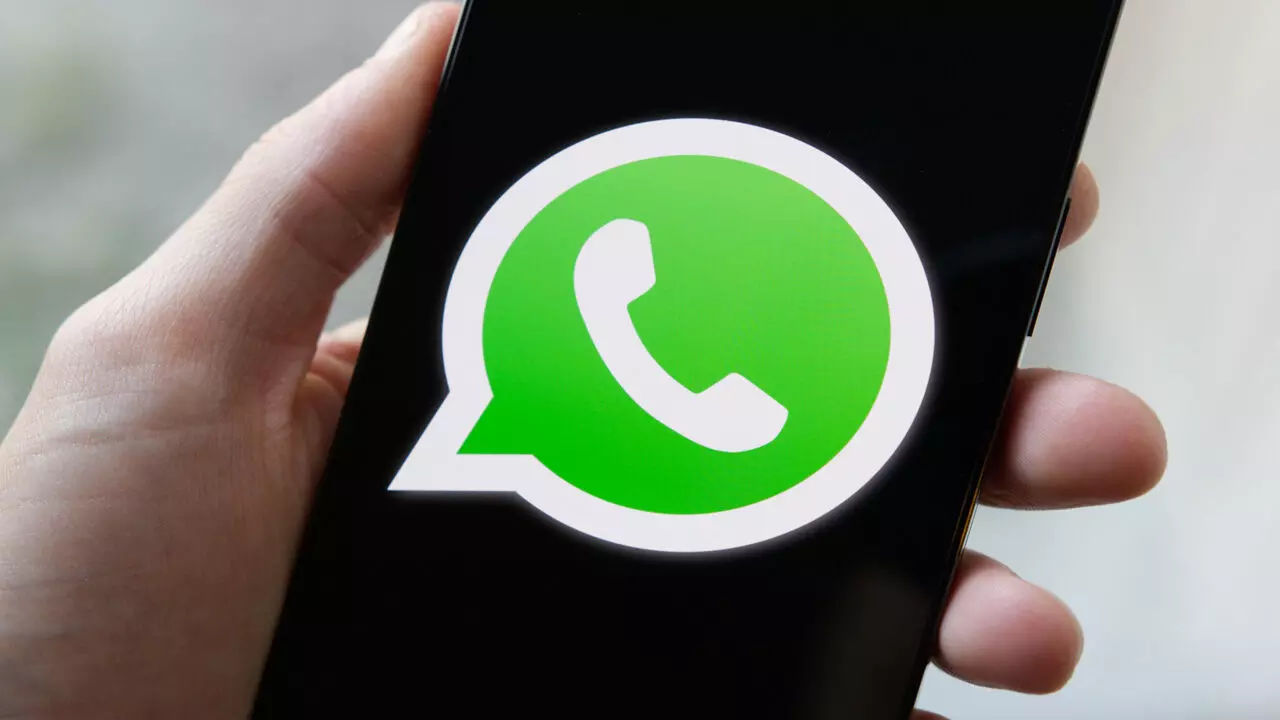 WhatsApp New Feature Close Friends Option for Status: इंस्टाग्राम की तरह अब वॉट्सएप पर भी मिलेगा यह खास फीचर, करीबी दोस्तों को स्टेटस शेयर करना होगा और भी आसान