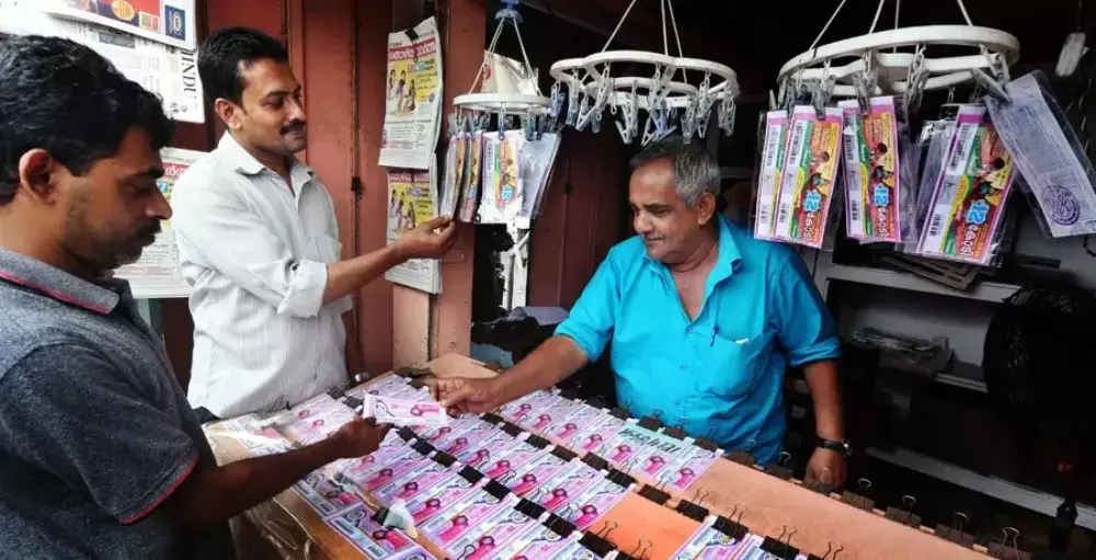 लॉटरी में लगा जैकपॉट: 1 करोड़ का पहला इनाम कोझिकोड के एजेंट से बिके टिकट को मिला