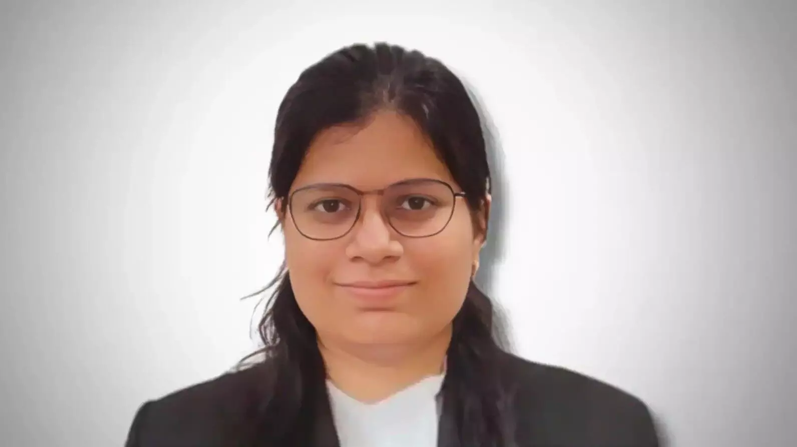 Rewa Extortion Case: जिंदा रहना है तो 500 करोड़ दो... जज मोहिनी भदौरिया को मिली खौफनाक धमकी, पढ़ें क्या है पूरा मामला?