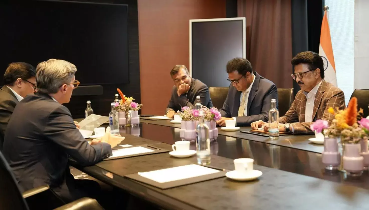 चेन्नई से लंदन और बर्लिन तक, तमिलनाडु बना निवेश का नया हॉटस्पॉट: ब्रिटेन और जर्मनी के साथ किए ₹15,500 करोड़ के निवेश समझौते, जानिए किन सेक्टर्स में होगा निवेश?