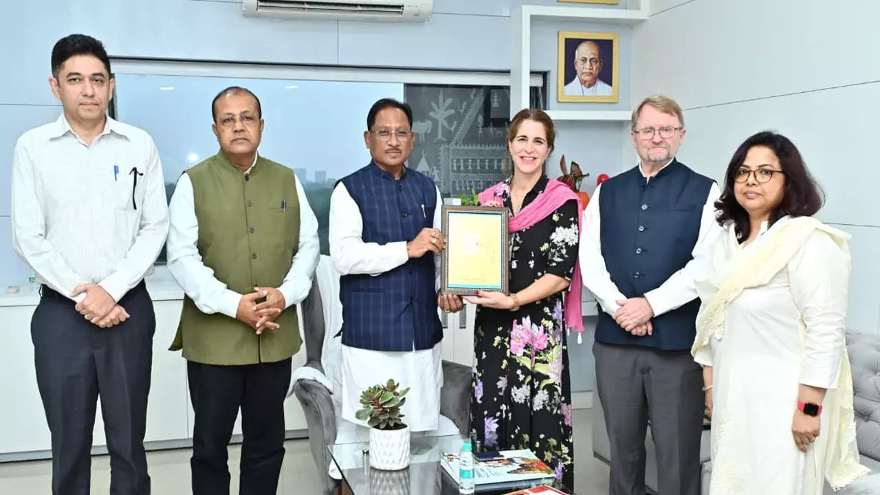 CG News: विकसित छत्तीसगढ़ के निर्माण में यूनिसेफ इंडिया देगा तकनीकी सहयोग, मुख्यमंत्री से यूनिसेफ इंडिया के प्रतिनिधिमंडल ने की भेंट