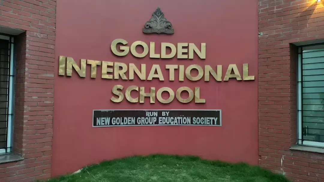 इंदौर के गोल्डन स्कूल को बम से उडाने की धमकी: देर रात इतने बजे आया था मेल, बच्चों में दहशत का माहौल..