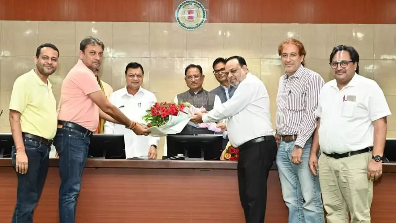 CG GST News: जीएसटी में बदलाव से राज्य और देश की अर्थव्यवस्था को मिलेगी नई गति, CM विष्णु देव बोले-कारोबारियों और आमजन को मिलेगा लाभ