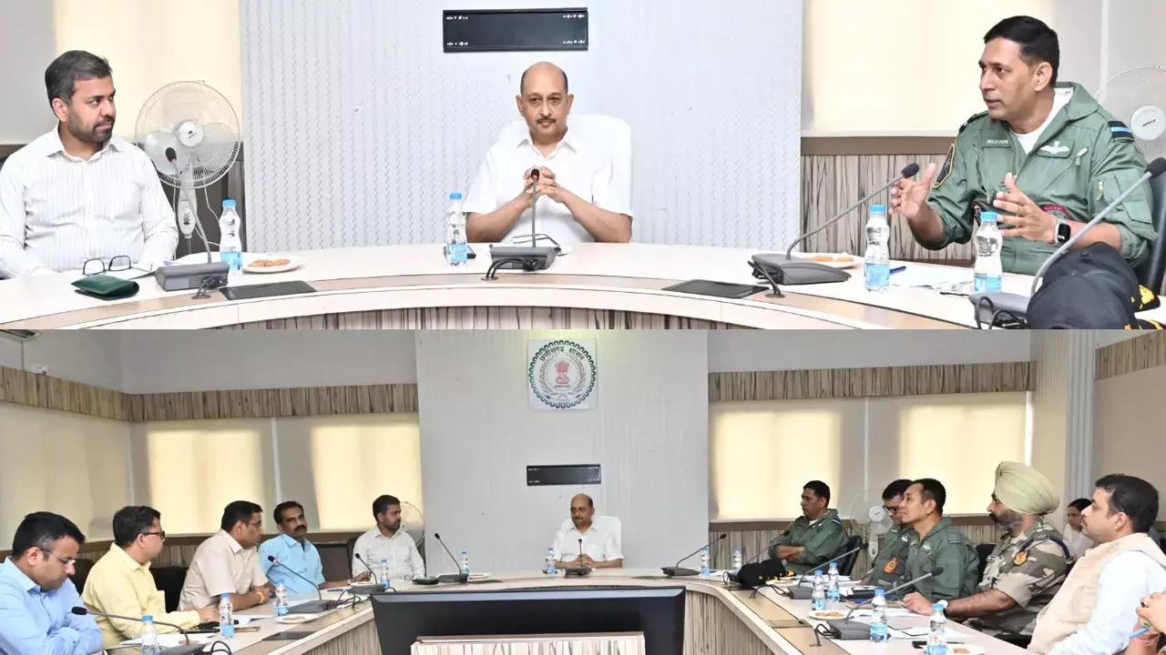 CG News: राज्योत्सव पर वायु सेना का होगा शौर्य प्रदर्शन, अपर मुख्य सचिव सुब्रत साहू ने ली अधिकारियों की बैठक