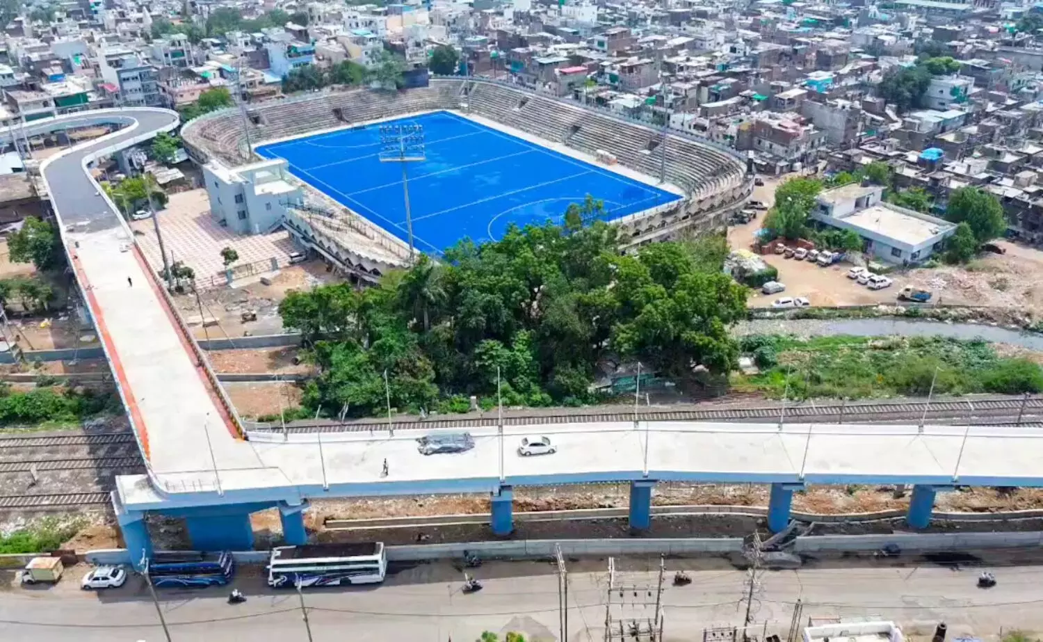 भोपाल का 90 डिग्री पुल इतने डिग्री का निकला! अदालत में पेश हुई चौंकाने वाली रिपोर्ट, जानिये HC ने क्या कहा?