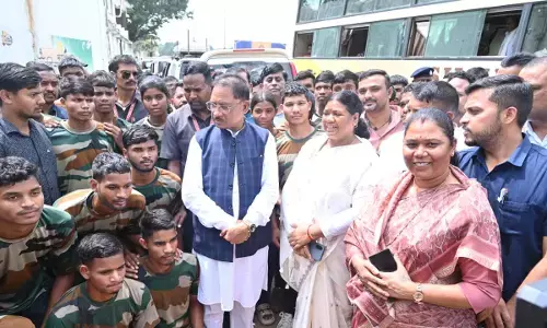 CG News: मुख्यमंत्री विष्णुदेव साय से 26 अग्निवीरों ने की मुलाकात, बोले-प्रदेश के युवाओं के लिए प्रेरणा बनेगी आपकी सफलता