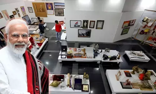 बड़ी खबर: PM मोदी के 1300+ तोहफों की ई-नीलामी, गंगा सफाई के लिए लगेगा पैसा; जानें सबसे महंगा और सस्ता गिफ्ट