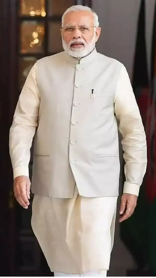 पहली बार 10 महीने के लिए विधायक बने थे नरेंद्र मोदी, जानिए PM मोदी की अनकही बाते