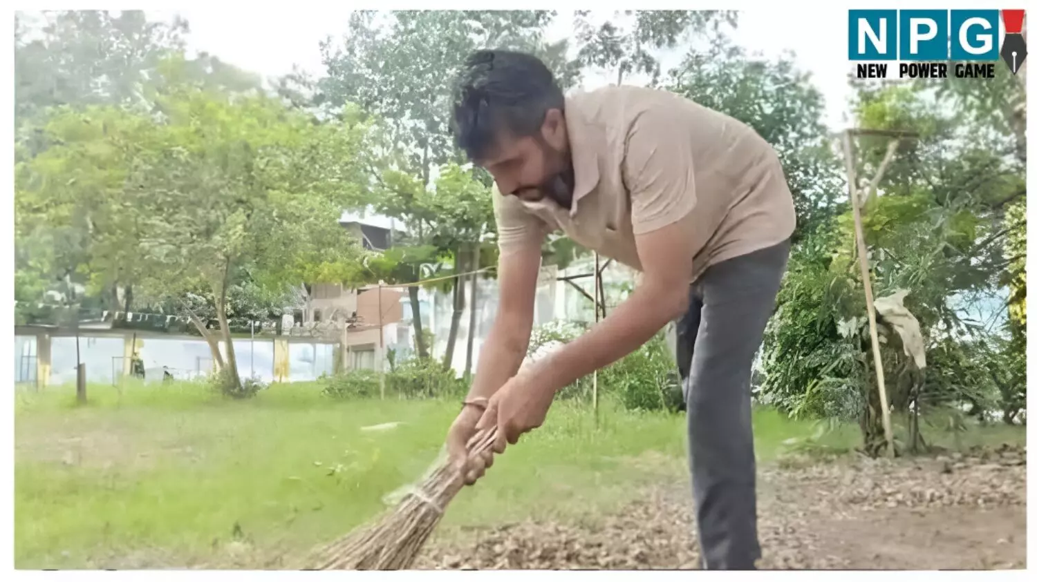 MP के इस सफाई कर्मचारी को IT विभाग का 1.2 करोड़ का नोटिस: सैलरी जानकर चौंक जाएंगे आप; जानिये क्या है पूरा मामला