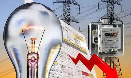 MP सरकार का बड़ा तोहफा: अब नवरात्रि के शुभ अवसर पर सस्ती होगी बिजली! प्रति यूनिट देने होंगे इतने दाम; आम आदमी को होगा सीधा फायदा