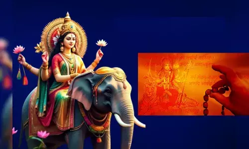 Navratri 2025 : आज से शुभ योगों की 10 दिनों की नवरात्रि शुरू, हाथी पर सवार होकर आ रही है माँ आदिशक्ति, करें इन खास मन्त्रों का जाप होगा सभी कष्टों का निवारण