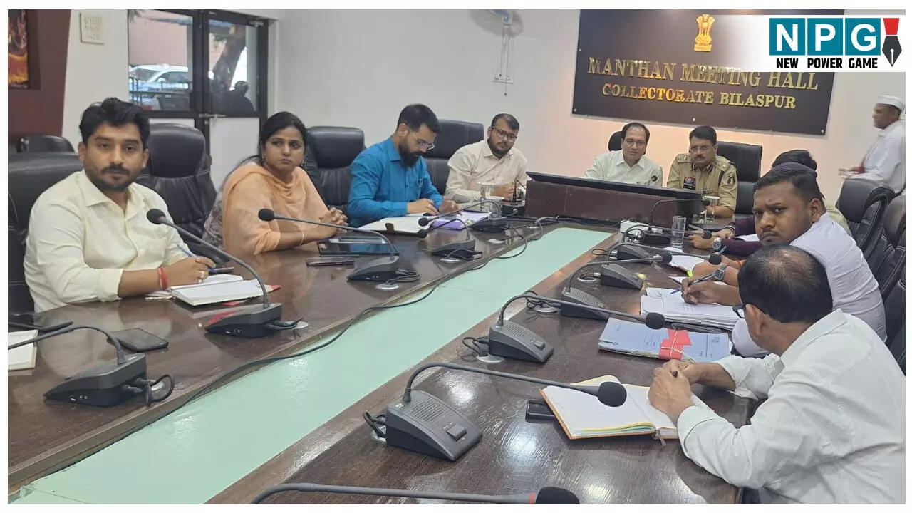 CG News: सड़कों पर मवेशी: रात 10 से 2 बजे तक सड़कों की निगरानी करेंगे पुलिस के जवान, मवेशियों को सड़क से हटाने का काम भी करेंगे