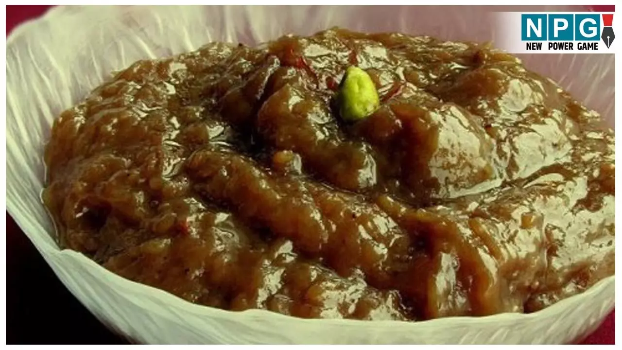 Navratri Special Banana Halwa Recipe: व्रत की थाली में मीठा न हो तो भला क्या मज़ा! बनाइये केले का लाजवाब हलवा...