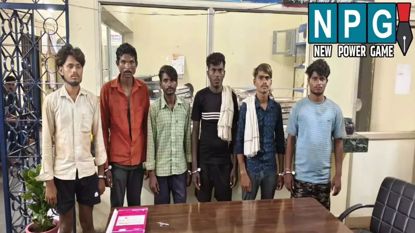 CG News: 6 मवेशी तस्कर गिरफ्तार: 80 मवेशियों को... ... CG Top News Live: विकासशील बने 13वें मुख्य सचिव, कांग्रेस नेत्री के घर चोरी, पढ़ें छत्तीसगढ़ की Top News Live सबसे तेज़