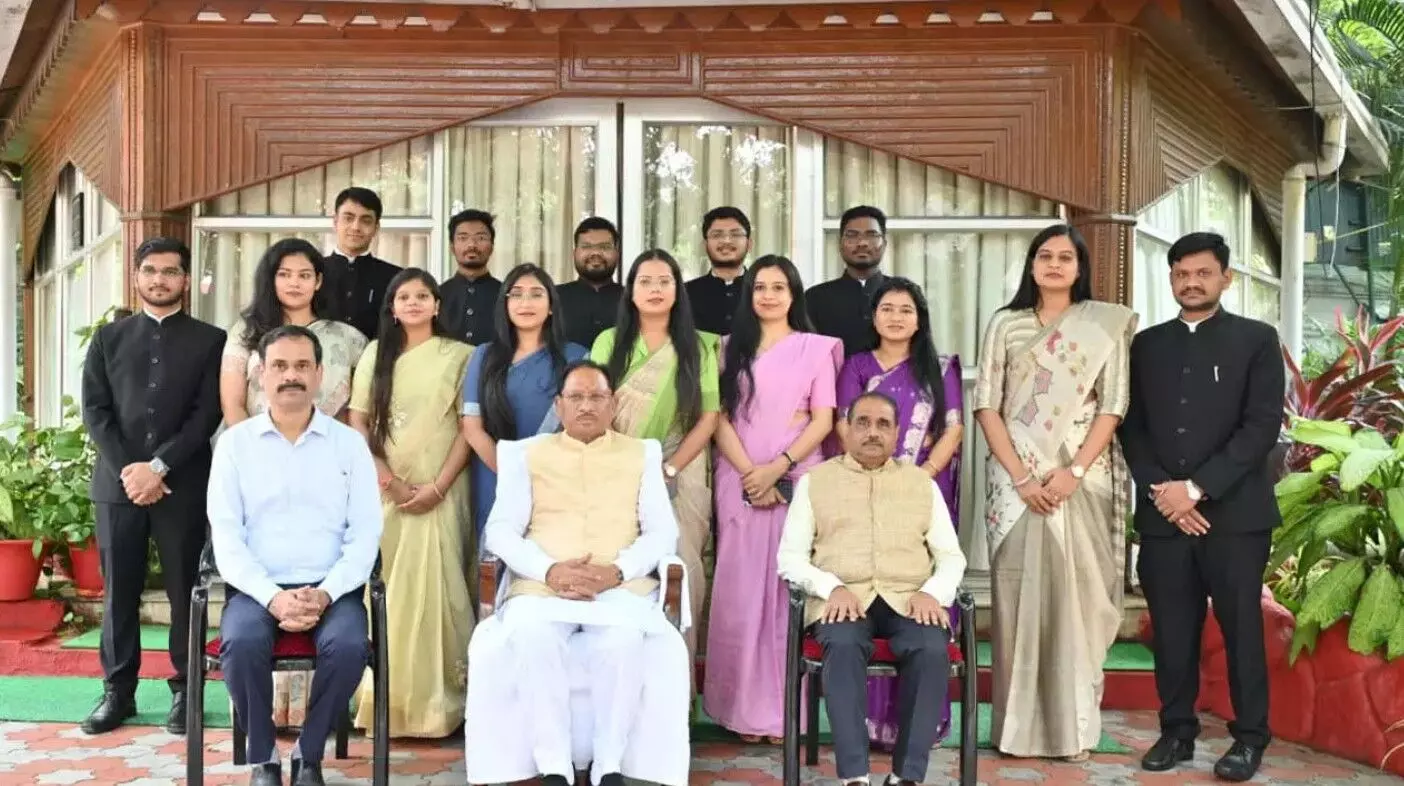 CG News: राइट एट्रियम या बैकमैन बंडल में लीड लगाने... ... CG Top News Live: विकासशील बने 13वें मुख्य सचिव, कांग्रेस नेत्री के घर चोरी, पढ़ें छत्तीसगढ़ की Top News Live सबसे तेज़