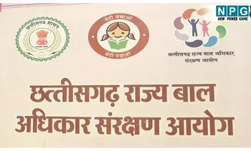 CG Teacher News: टीचर ने 6 साल की बच्ची को अगरबत्ती से जलाया, मामले में बाल संरक्षण आयोग ने लिया संज्ञान, 2 मांगी जाँच रिपोर्ट