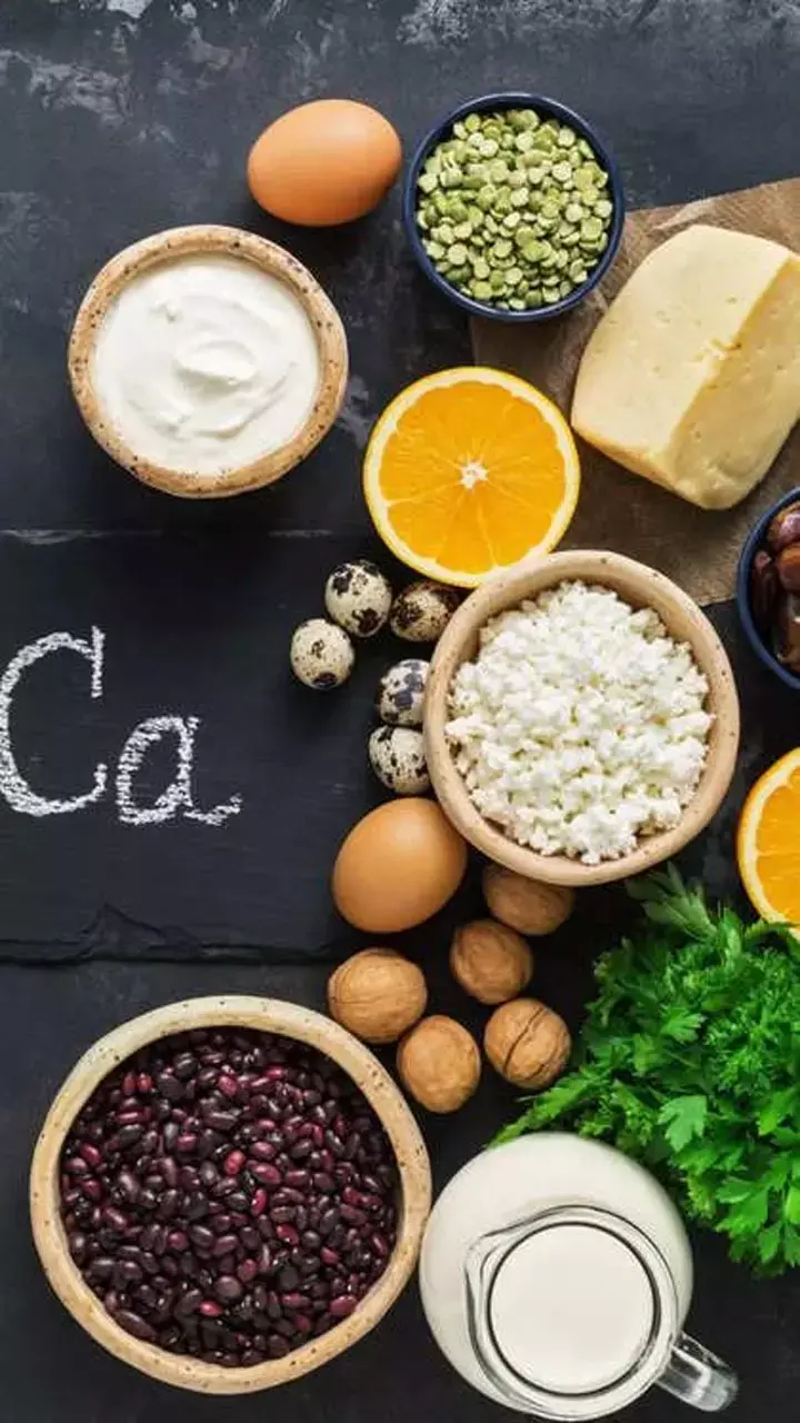 Calcium Ki Kami Ke Lakshan: कैल्शियम की कमी से शरीर पर क्या असर पड़ता है?