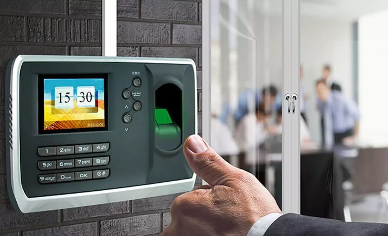 CG Teacher News: शिक्षकों का डेटा लीक! टीचर संघ ने उठाये ई-अटेंडेंस पर सवाल, बोले-क्या विभाग को अधिकारियों पर भरोसा नहीं, सायबर क्राइम होने पर कौन होगा जिम्मेदार... CG Teacher News: शिक्षकों का डेटा लीक! टीचर संघ ने उठाये ई-अटेंडेंस पर सवाल, बोले-क्या विभाग को अधिकारियों पर भरोसा नहीं, सायबर क्राइम होने पर कौन होगा जिम्मेदार...