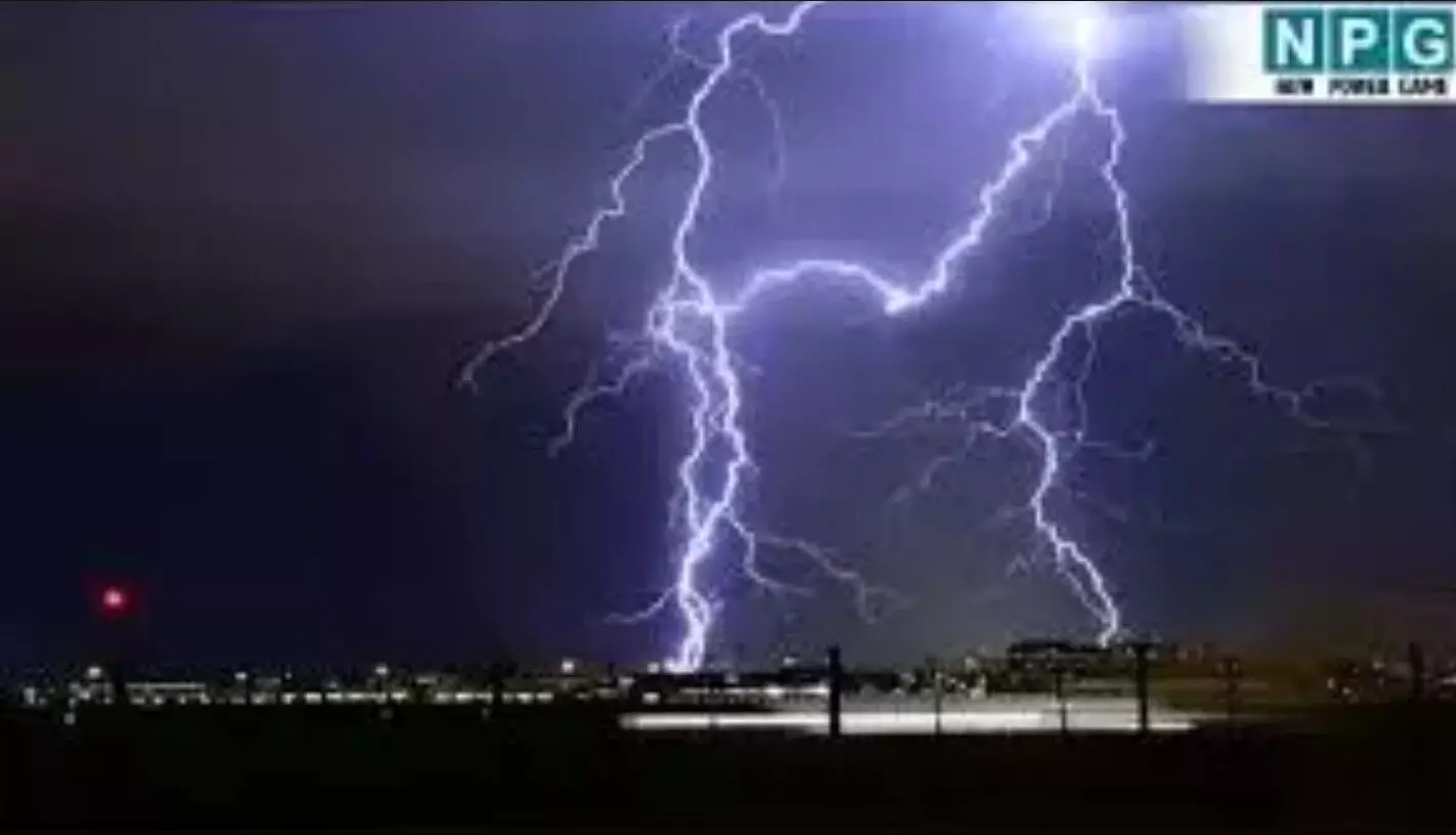 Bilaspur News: खेत में काम कर रहे दंपति पर गिरी... ... CG Top News Live: 6 साल की मासूम से नाबालिग ने किया बलात्कार, कुरकुरे खिलाने का लालच देकर की दरिंदगी, पढ़ें छत्तीसगढ़ की Top News Live सबसे तेज़